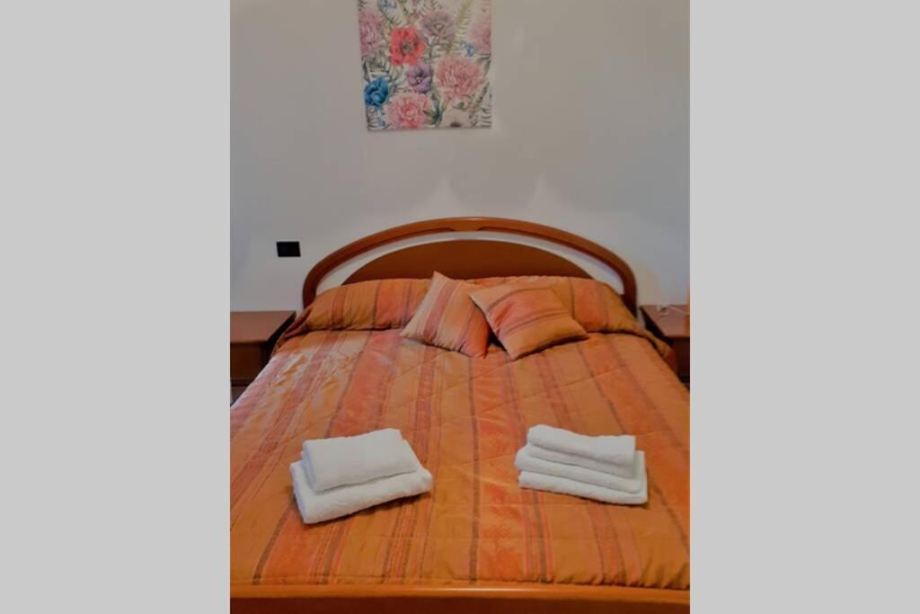Feel At Home - Casa Loredana Ловере Екстериор снимка